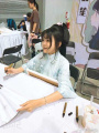 与二次元形象合照