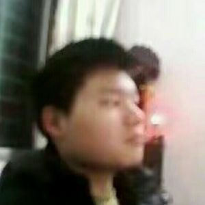 文件:龚诗峰2019头像.jpg