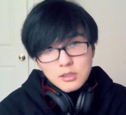 文件:瓶子君152真人.jpg